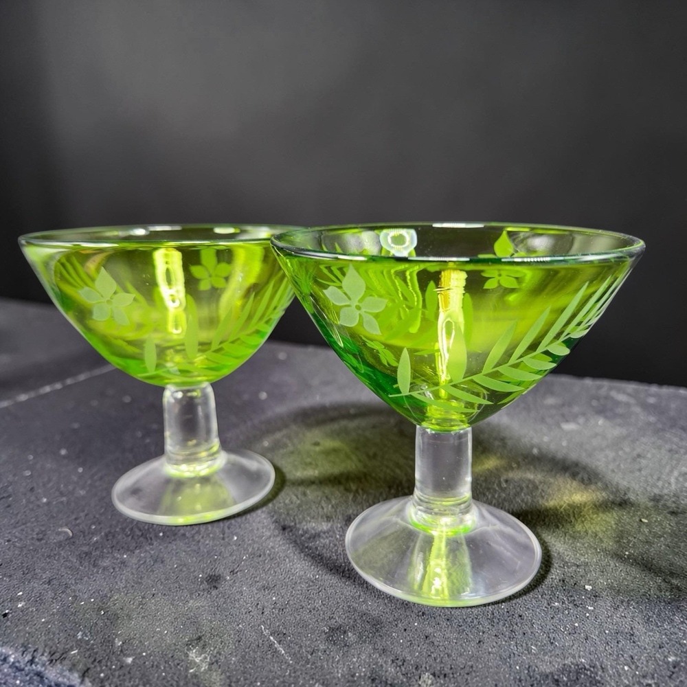 Michael Weems Green Hand Blown Glass Etched Margarita Sherbet Cups Glasses Set 2